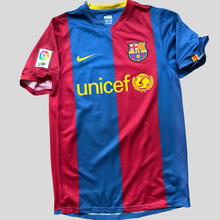 Load image into Gallery viewer, 2006-07 Barcelona RONALDINHO 10 home - S

