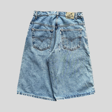 Load image into Gallery viewer, 90s Levi's silver tab shorts - 30
