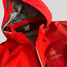 Load image into Gallery viewer, 2010 Arc'teryx beta ar jacket - XL
