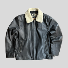 Load image into Gallery viewer, 90s Gatto sherarling detroit leather jacket - L
