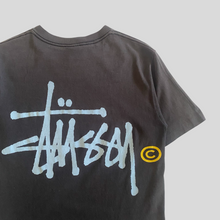 Load image into Gallery viewer, 90s Stüssy classic logo T-shirt - S/M
