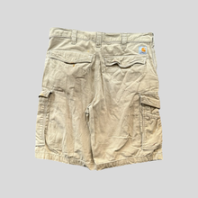 Load image into Gallery viewer, 00s Carhartt cargo shorts - 32
