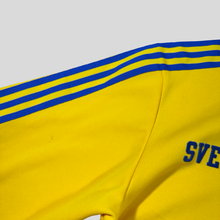 Load image into Gallery viewer, 00s Sweden track top - XL
