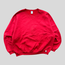 Load image into Gallery viewer, 00s Russell athletic blank sweatshirt - XXL
