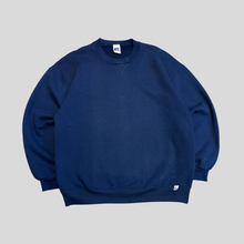 Load image into Gallery viewer, 90s Russell athletic blank sweatshirt - L
