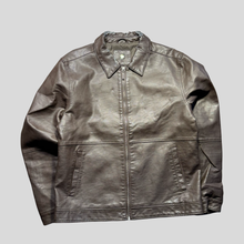 Load image into Gallery viewer, 90s Detriot leather jacket - L
