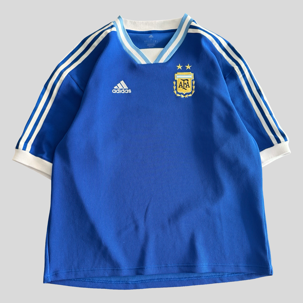 2022-23 Argentina icon 3/4 - S