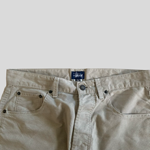 Load image into Gallery viewer, 90s Stüssy chino shorts - 32
