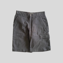Load image into Gallery viewer, 90s Nike acg shorts - 30
