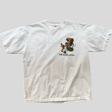 Load image into Gallery viewer, 00s Tintin blue lotus T-shirt - S

