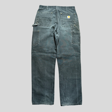 Load image into Gallery viewer, 00s Carhartt carpenter double knee pants - 31/32
