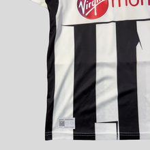 Load image into Gallery viewer, 2012-13 Newcastle home - S
