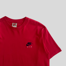 Load image into Gallery viewer, 90s Nike air logo T-shirt - M/L
