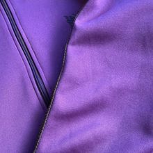 Load image into Gallery viewer, Needles track top - L
