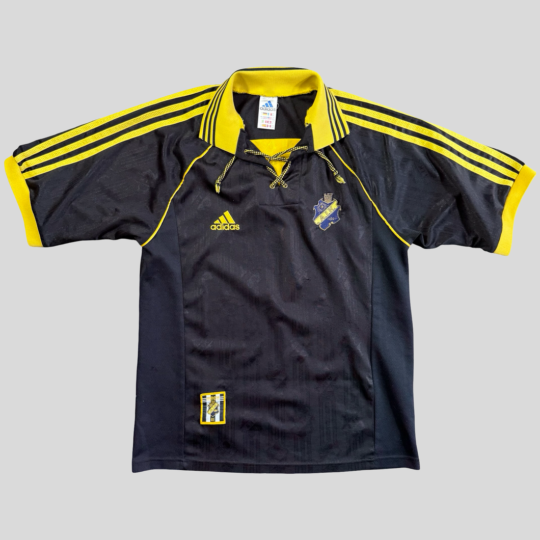 1999 AIK home - S