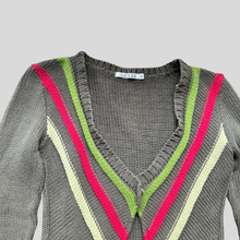Load image into Gallery viewer, Knitted cardigan - 36
