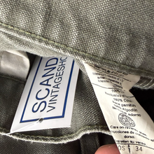 Load image into Gallery viewer, 00s Carhartt Carpenter pants - 32/31
