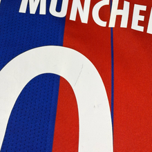Load image into Gallery viewer, 2014-15 Bayern München ROBBEN 10 home -  S
