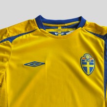 Load image into Gallery viewer, 2006 Sweden home - M
