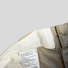 Load image into Gallery viewer, 00s Dickies shorts - 32
