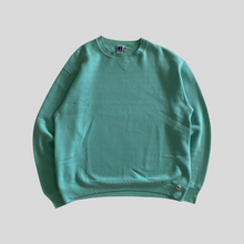 Load image into Gallery viewer, 90s Russell athletic blank sweatshirt - M
