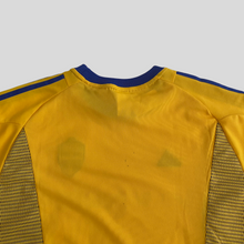 Load image into Gallery viewer, 2002-03 Sweden home jersey - L/XL
