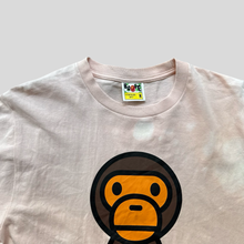 Load image into Gallery viewer, Bape baby milo T-shirt - M
