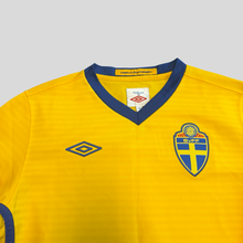Load image into Gallery viewer, 2010 Sweden home - 146cm
