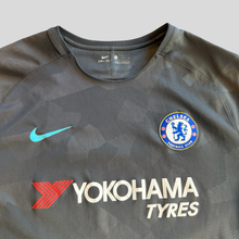 Load image into Gallery viewer, 2017-18 Chelsea fc third - XL
