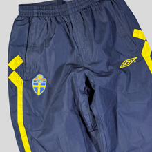 Load image into Gallery viewer, 2008 Sweden track rain set - S
