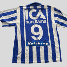 Load image into Gallery viewer, 1994 IFK Göteborg 9 home - XL
