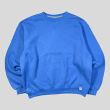 Load image into Gallery viewer, 00s Russell athletic blank sweatshirt - L/XL
