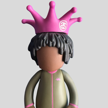 Load image into Gallery viewer, Stüssy x medicom crown big figure
