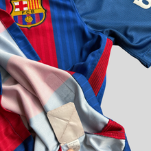 Load image into Gallery viewer, 2016 Barcelona MESSI 10 home - S
