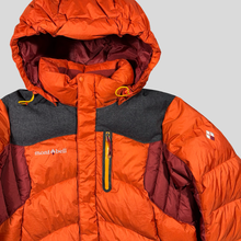 Load image into Gallery viewer, Montbell puffer down jacket - S
