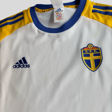 Load image into Gallery viewer, 2002 Sweden away - XL

