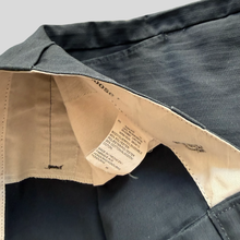 Load image into Gallery viewer, 00s Dickies shorts - 34

