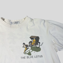 Load image into Gallery viewer, 90s Tintin blue lotus T-shirt - M
