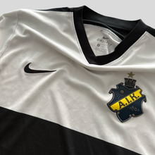 Load image into Gallery viewer, 2018 AIK away - XL
