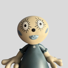 Load image into Gallery viewer, Stüssy x medicom dollydearest big figure
