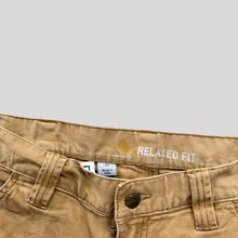 Load image into Gallery viewer, 00s Carhartt Carpenter shorts - 30
