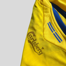 Load image into Gallery viewer, 2008 Sweden home - L
