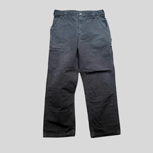 Load image into Gallery viewer, 00s Carhartt Carpenter pants - 32/30
