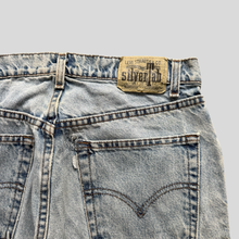 Load image into Gallery viewer, 90s Levi's silver tab shorts - 30
