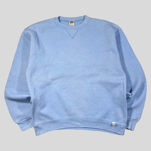 Load image into Gallery viewer, 00s Russell athletic blank sweatshirt - M
