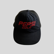 Load image into Gallery viewer, 90s Pepsi cola cap
