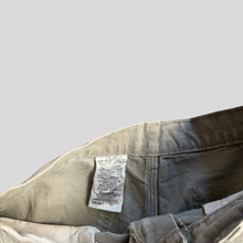 Load image into Gallery viewer, 00s Carhartt Carpenter shorts - 28
