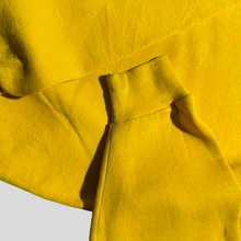 Load image into Gallery viewer, 00s Russell athletic blank sweatshirt - L
