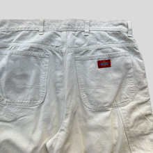 Load image into Gallery viewer, 00s Dickies carpenter shorts - 30
