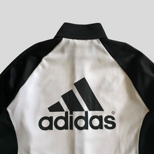 Load image into Gallery viewer, 00s Aik training top - M
